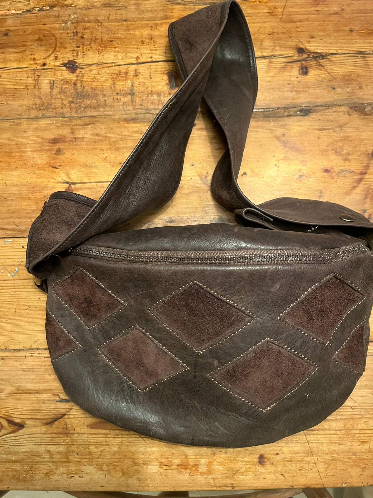 Marsupio in pelle con rombi