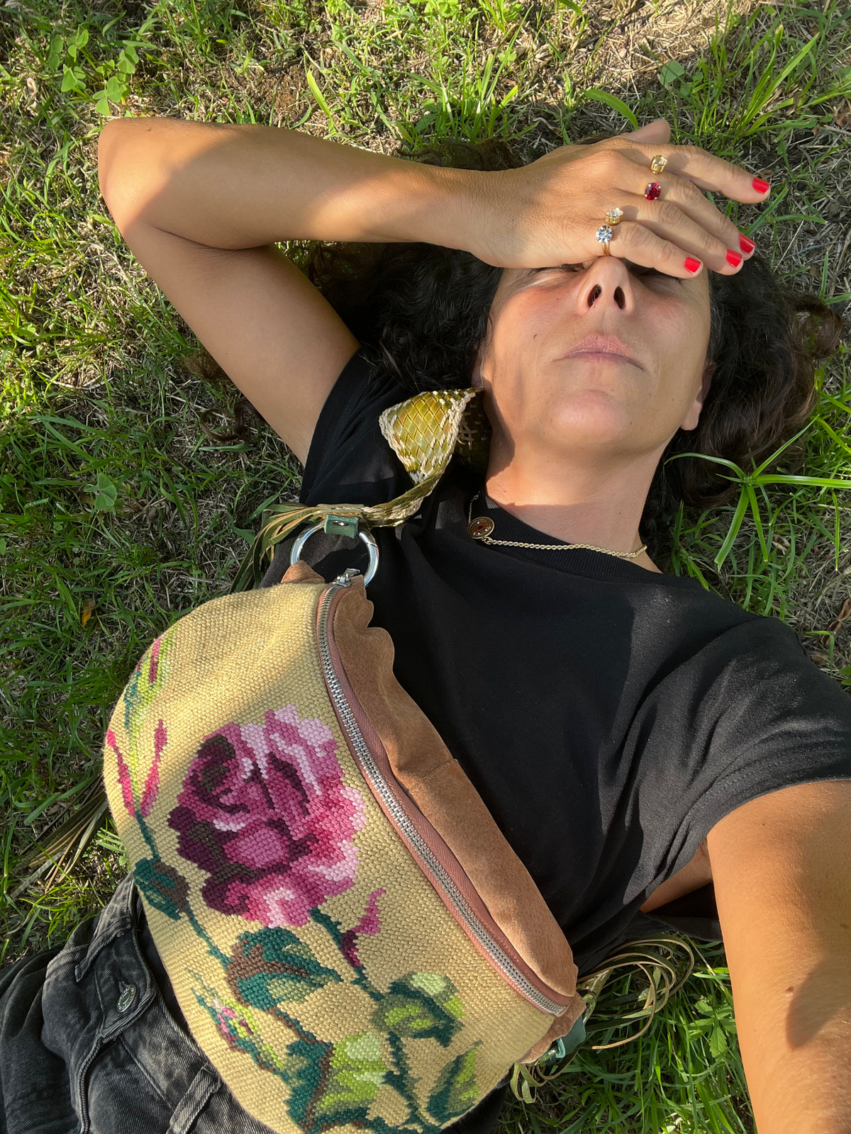Marsupio scamosciato mezzo punto